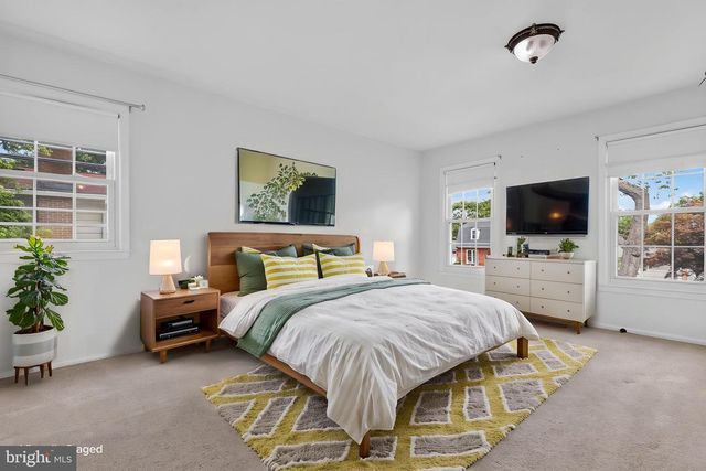 8912 N WESTLAND DR, Gaithersburg, MD 20877