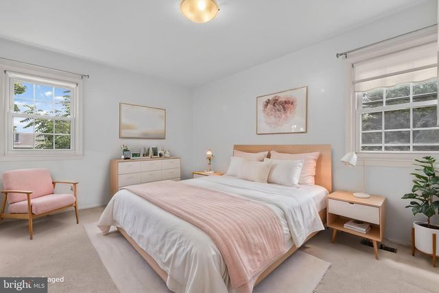 8912 N WESTLAND DR, Gaithersburg, MD 20877