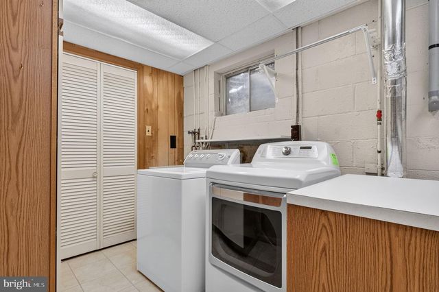 8912 N WESTLAND DR, Gaithersburg, MD 20877