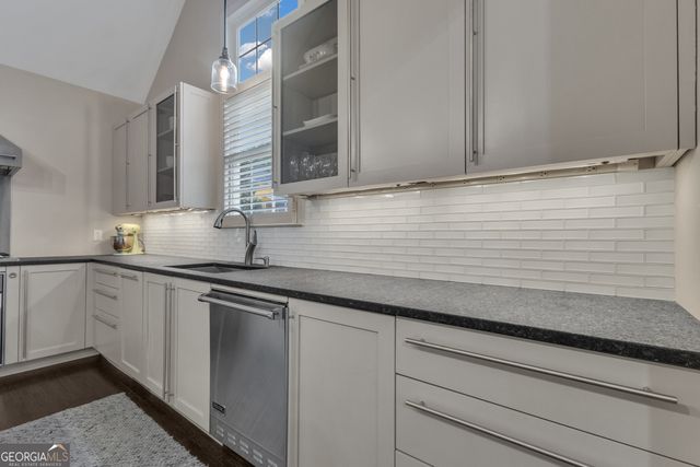 105 Honeysuckle Lane, Peachtree City, GA 30269