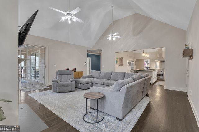 105 Honeysuckle Lane, Peachtree City, GA 30269