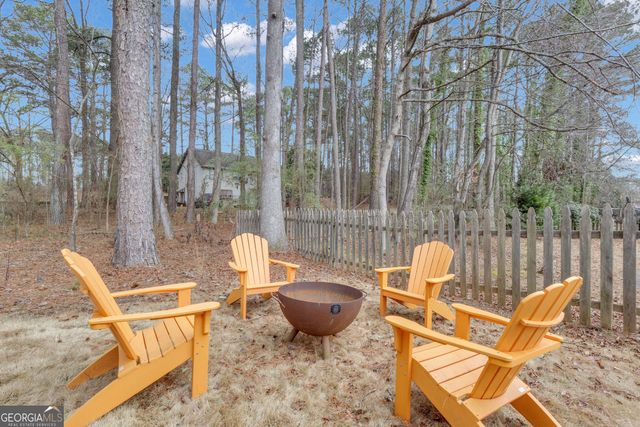 105 Honeysuckle Lane, Peachtree City, GA 30269