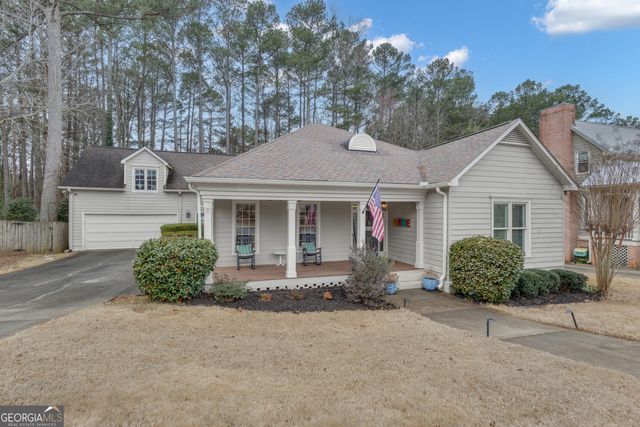 105 Honeysuckle Lane, Peachtree City, GA 30269