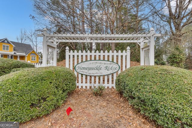 105 Honeysuckle Lane, Peachtree City, GA 30269
