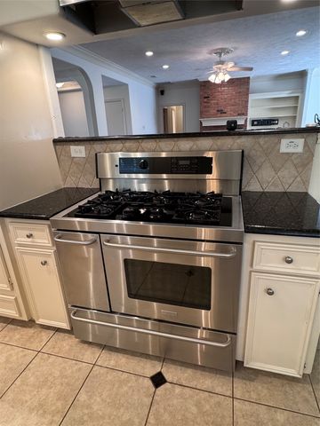 3303 Canyon Creek Drive, Richardson, TX 75080