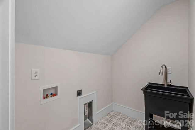 156 Crooked Branch Way, Troutman, NC 28166