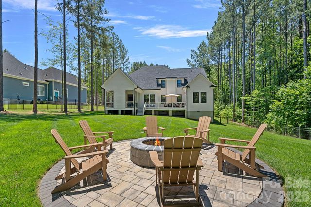 156 Crooked Branch Way, Troutman, NC 28166