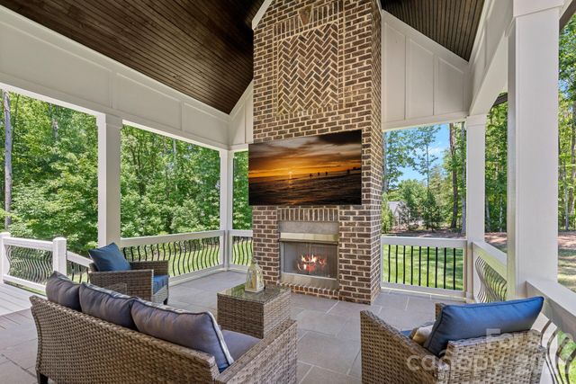 156 Crooked Branch Way, Troutman, NC 28166
