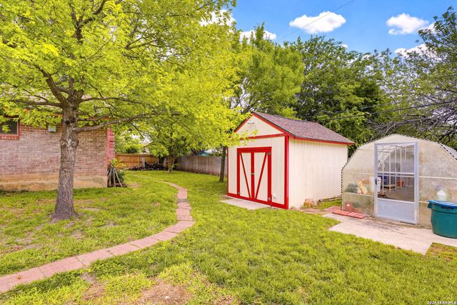 214 SONATA DR, San Antonio, TX 78216