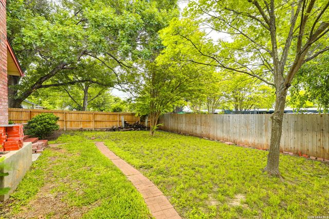 214 SONATA DR, San Antonio, TX 78216