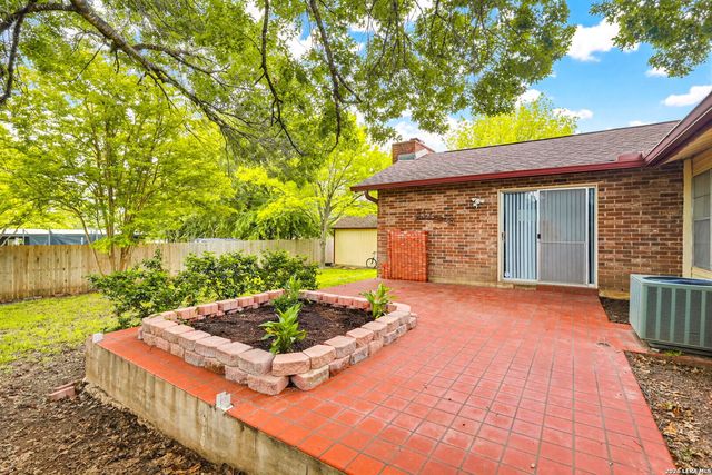 214 SONATA DR, San Antonio, TX 78216