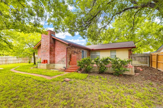 214 SONATA DR, San Antonio, TX 78216