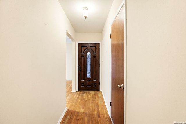 214 SONATA DR, San Antonio, TX 78216
