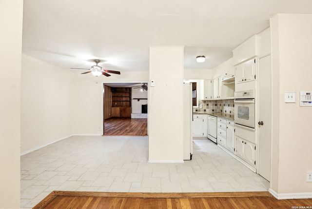 214 SONATA DR, San Antonio, TX 78216