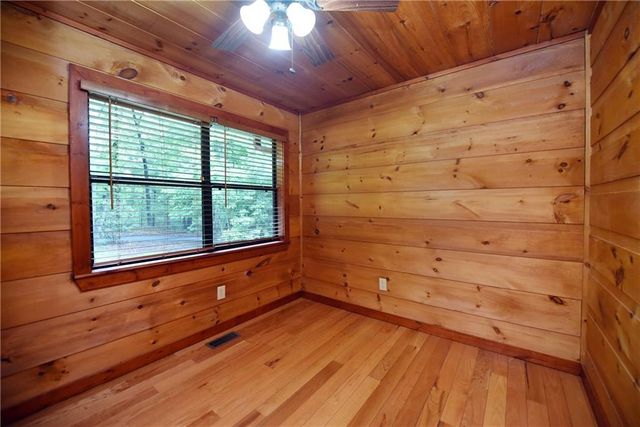 3857 Gumlog Road, Young Harris, GA 30582