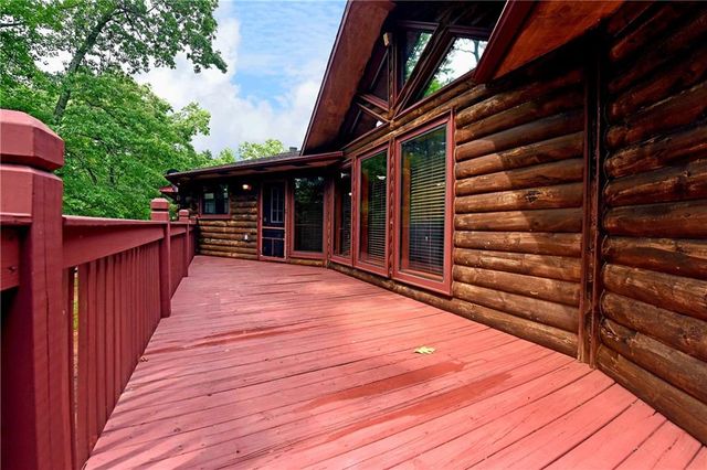 3857 Gumlog Road, Young Harris, GA 30582