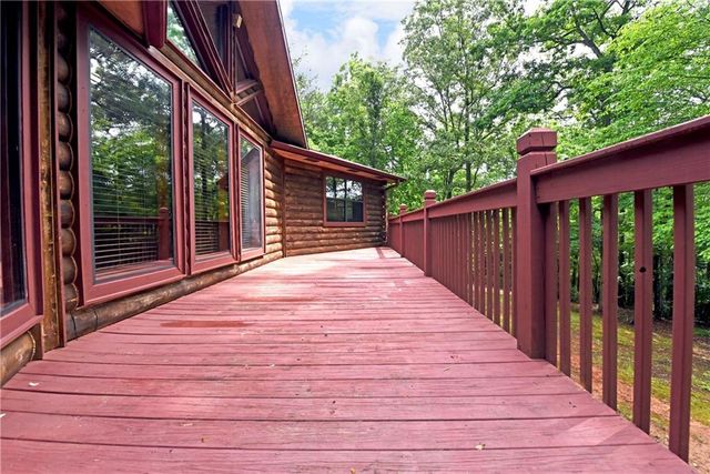 3857 Gumlog Road, Young Harris, GA 30582