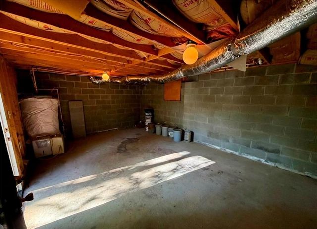 3857 Gumlog Road, Young Harris, GA 30582