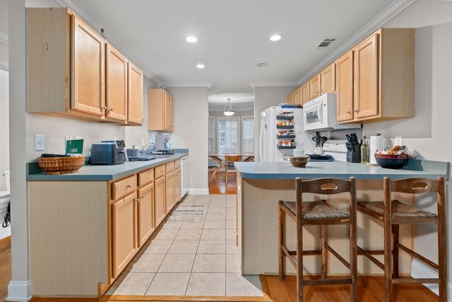 4000 Radcliffe Place Drive I-5, Charleston, SC 29414