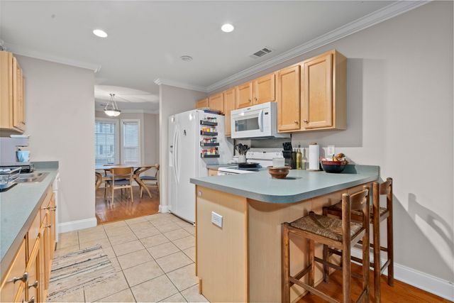 4000 Radcliffe Place Drive I-5, Charleston, SC 29414