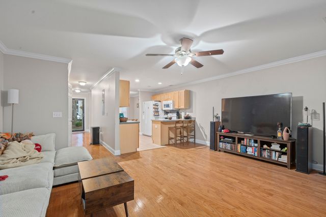 4000 Radcliffe Place Drive I-5, Charleston, SC 29414