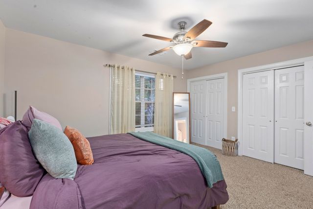 4000 Radcliffe Place Drive I-5, Charleston, SC 29414