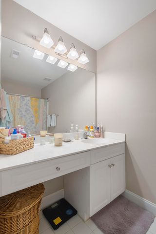 4000 Radcliffe Place Drive I-5, Charleston, SC 29414