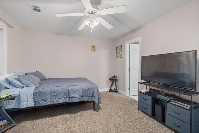 4000 Radcliffe Place Drive I-5, Charleston, SC 29414