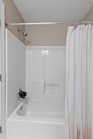 4000 Radcliffe Place Drive I-5, Charleston, SC 29414