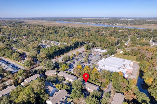 4000 Radcliffe Place Drive I-5, Charleston, SC 29414