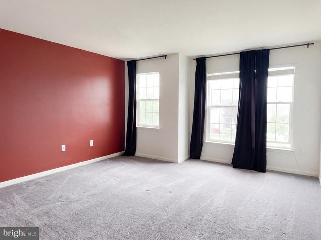 160 ADEN DR, Strasburg, VA 22657