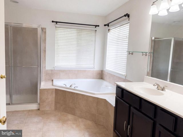 160 ADEN DR, Strasburg, VA 22657