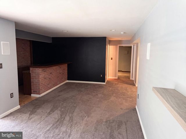 160 ADEN DR, Strasburg, VA 22657