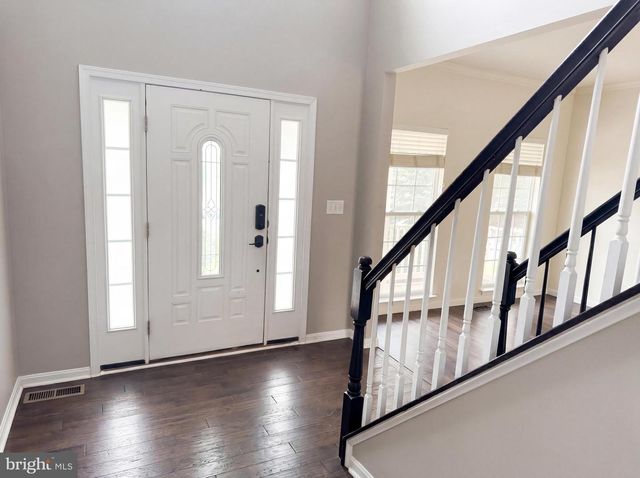 160 ADEN DR, Strasburg, VA 22657