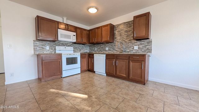 13608 N 40TH Drive, Phoenix, AZ 85029