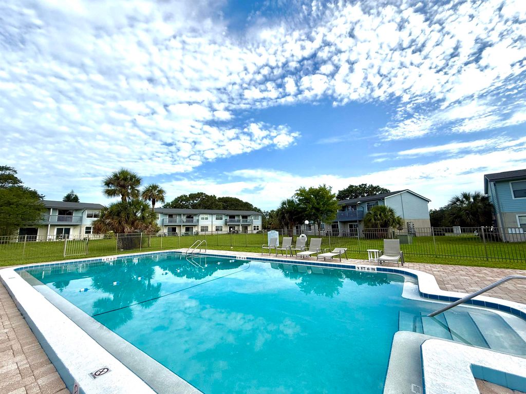 700 W Pope Rd M97, St Augustine, FL 32080