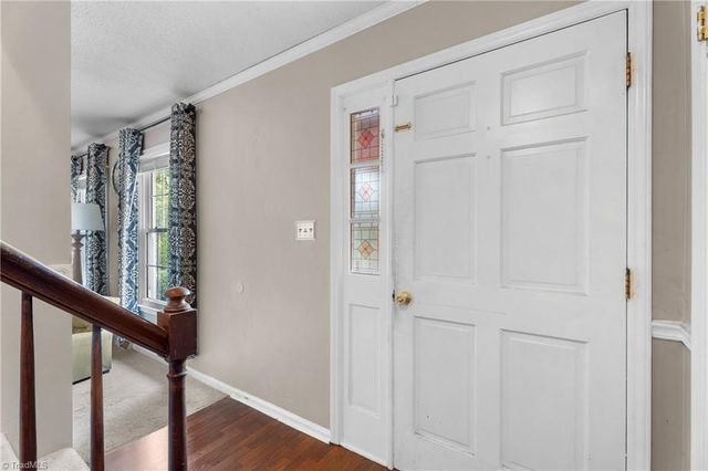 4935 Garden View Drive, Winston-salem, NC 27107