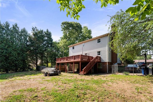 4935 Garden View Drive, Winston-salem, NC 27107