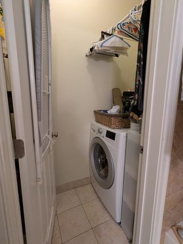 137 Paul Gore Street 1, Boston, MA 02130