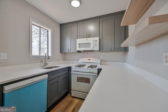 955 Tilden Street NW, Atlanta, GA 30318