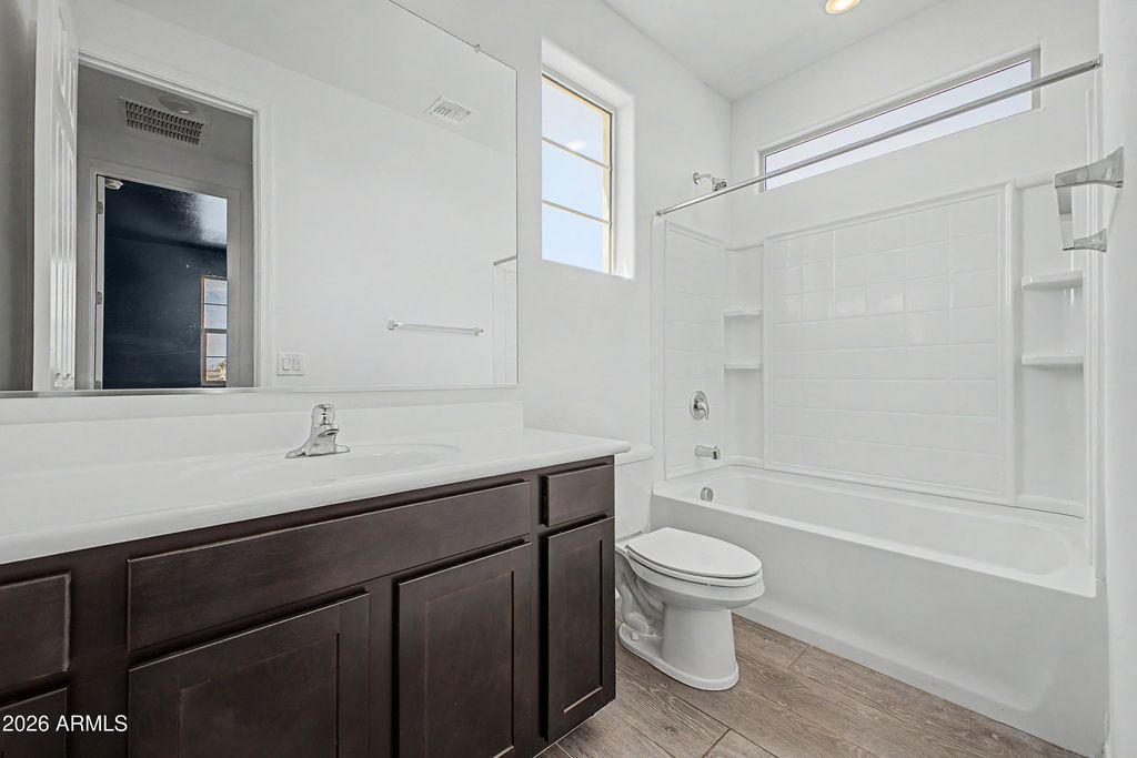 Image 16 of property listing at 26430 S 230th Street, Queen Creek, AZ 85142