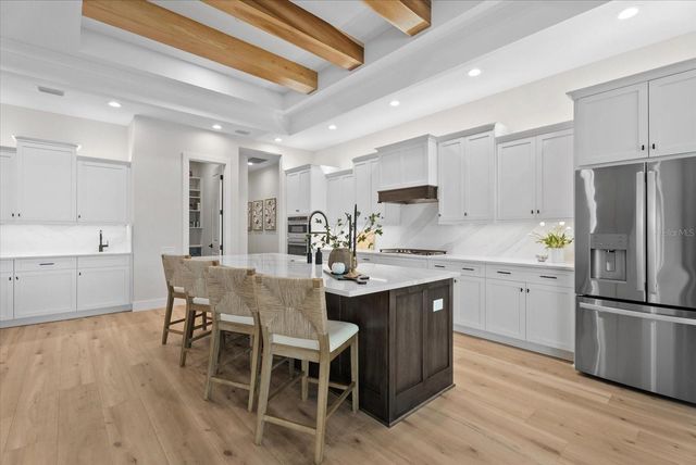 18035 HOME RUN DRIVE, Venice, FL 34293