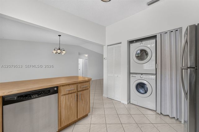 5736 SW 112th Ter, Cooper City, FL 33330