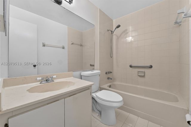 5736 SW 112th Ter, Cooper City, FL 33330