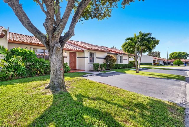 5736 SW 112th Ter, Cooper City, FL 33330