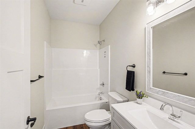 116 E Sheridan Street, Fremont, MI 49412