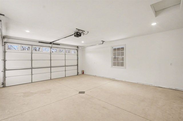 116 E Sheridan Street, Fremont, MI 49412