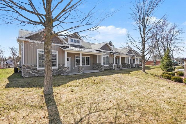 116 E Sheridan Street, Fremont, MI 49412