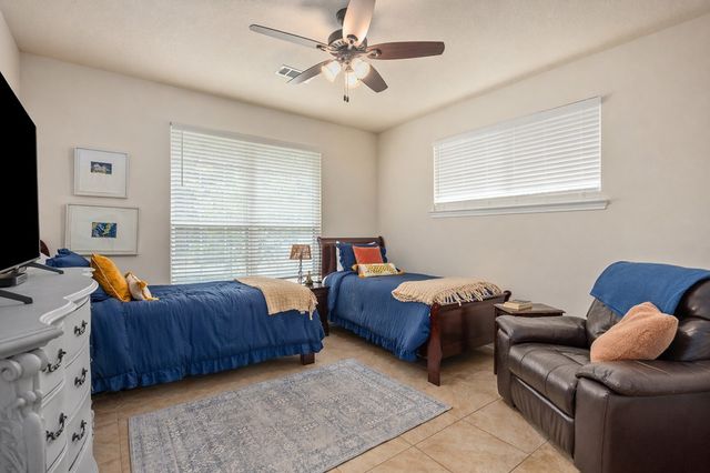 201 Cedar Cliff Loop, Hunt, TX 78024