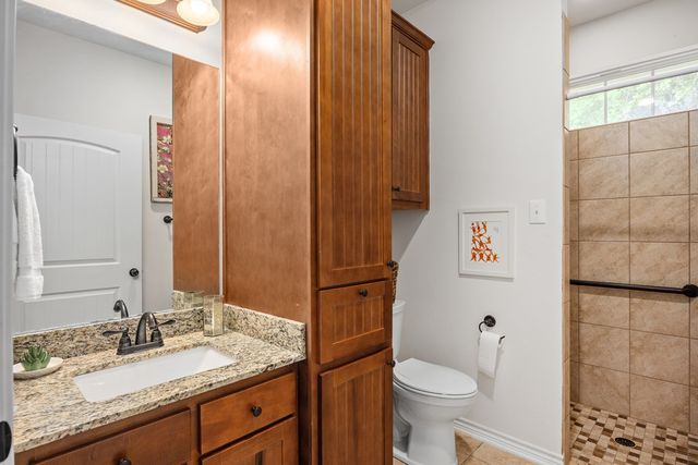 201 Cedar Cliff Loop, Hunt, TX 78024